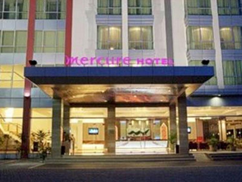 Mercure Pontianak City Center Exterior foto
